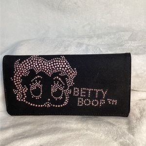 betty boop wallet
Black and black